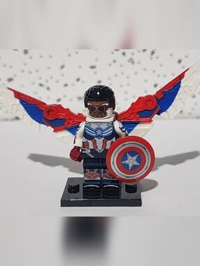 Captain America Marvel sam wilson Custom lego minifigure with stand